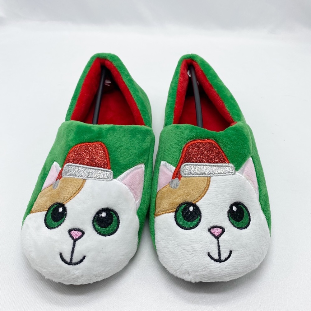 Christmas Kitty Cat Plush Holiday Slippers NEW S/M